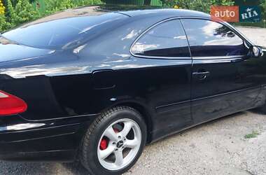 Купе Mercedes-Benz CLK-Class 2001 в 