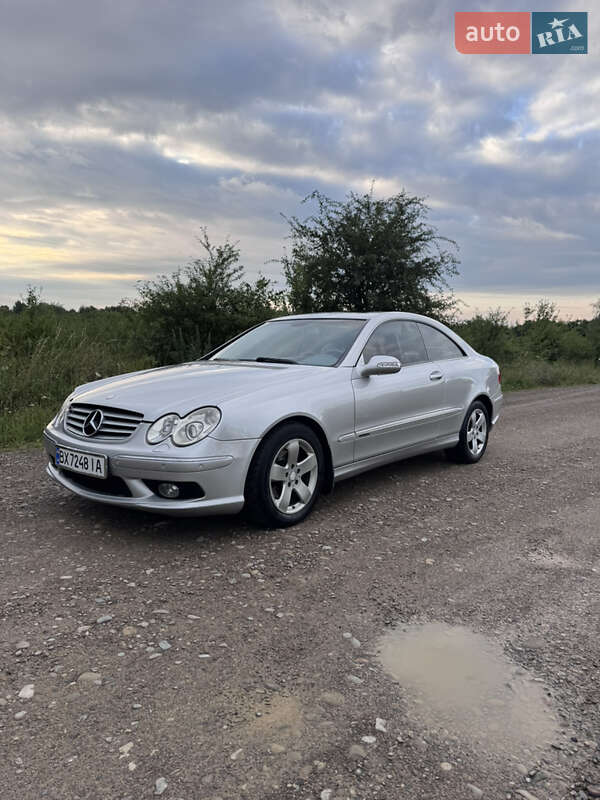 Mercedes-Benz CLK-Class 2002