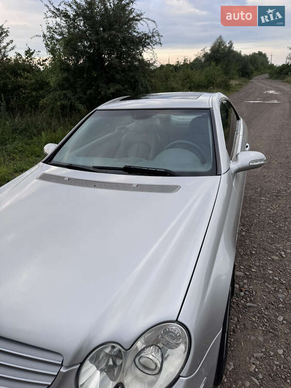 Купе Mercedes-Benz CLK-Class 2002 в Ивано-Франковске