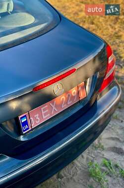 Купе Mercedes-Benz CLK-Class 2004 в 