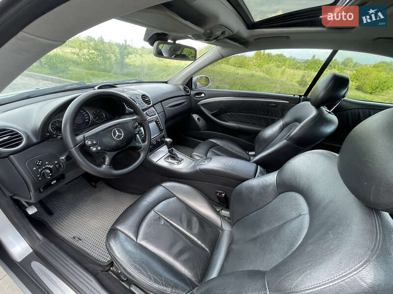 Купе Mercedes-Benz CLK-Class 2004 в Ровно