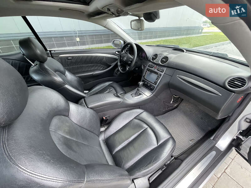 Купе Mercedes-Benz CLK-Class 2004 в Ровно