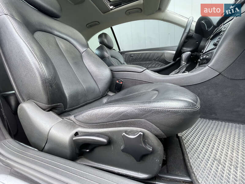 Купе Mercedes-Benz CLK-Class 2004 в Ровно