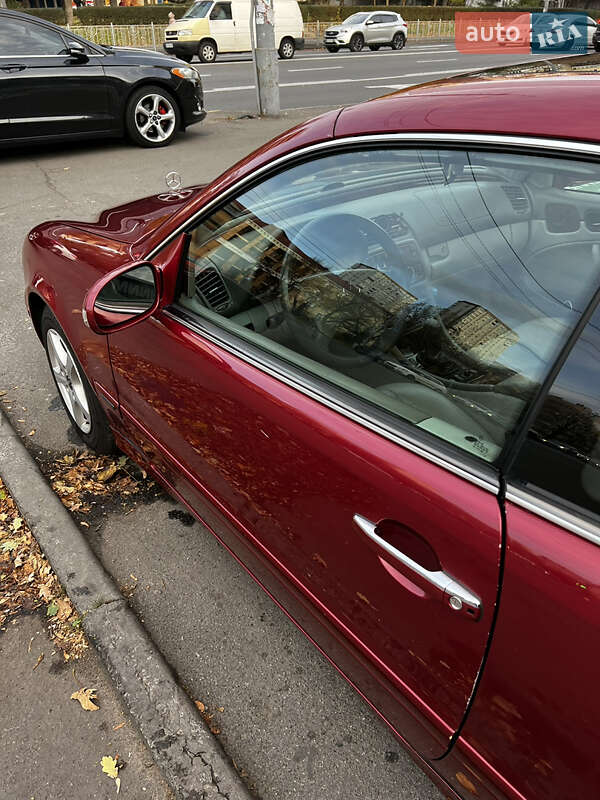 Mercedes-Benz CLK-Class 2000