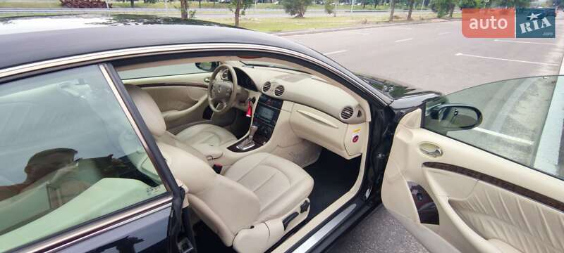 Купе Mercedes-Benz CLK-Class 2006 в Києві