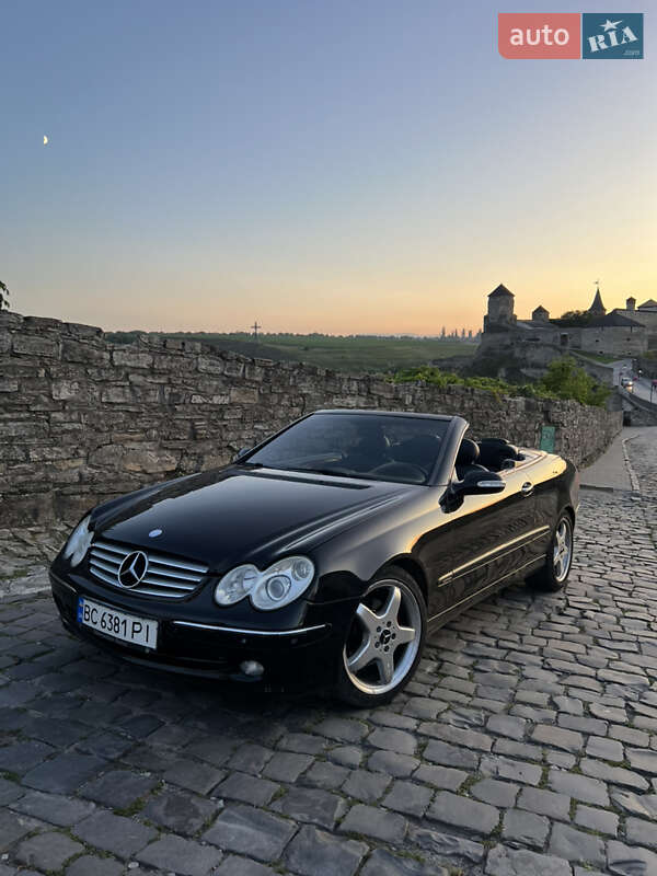 Mercedes-Benz CLK-Class 2003