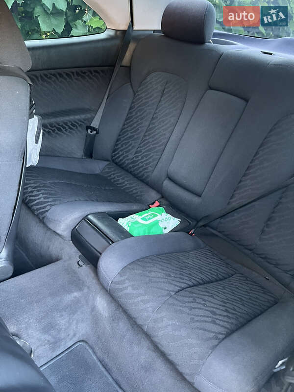 Купе Mercedes-Benz CLK-Class 2001 в Кременце