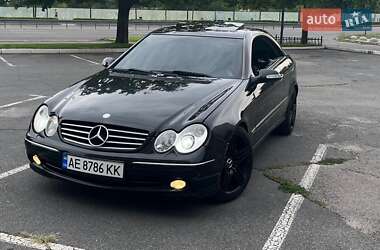 Купе Mercedes-Benz CLK-Class 2004 в 