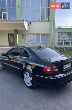Купе Mercedes-Benz CLK-Class 2005 в 