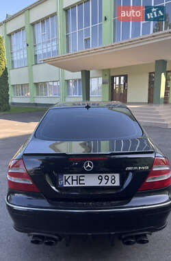 Купе Mercedes-Benz CLK-Class 2005 в 