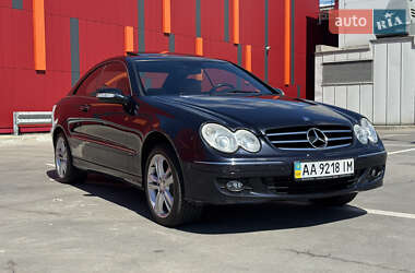 Купе Mercedes-Benz CLK-Class 2008 в 