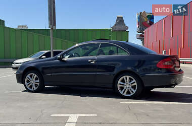 Купе Mercedes-Benz CLK-Class 2008 в 
