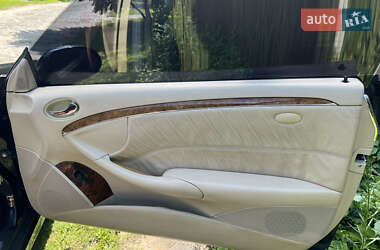 Купе Mercedes-Benz CLK-Class 2005 в 