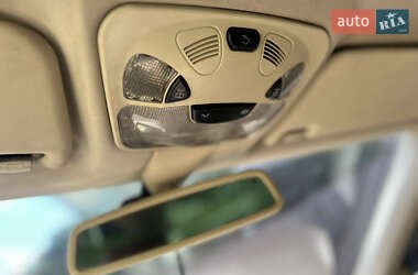 Купе Mercedes-Benz CLK-Class 2005 в 
