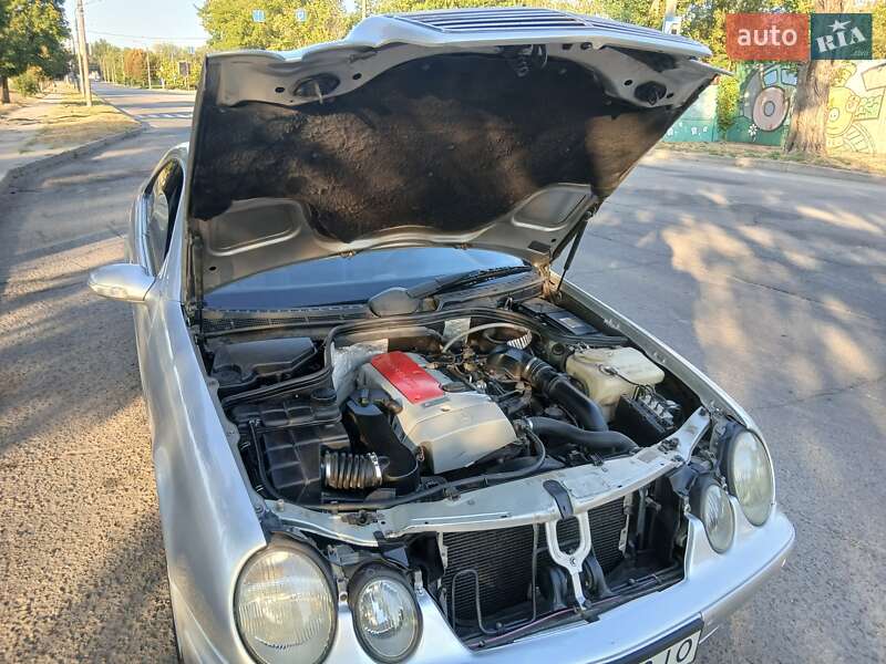 Купе Mercedes-Benz CLK-Class 2000 в Запорожье