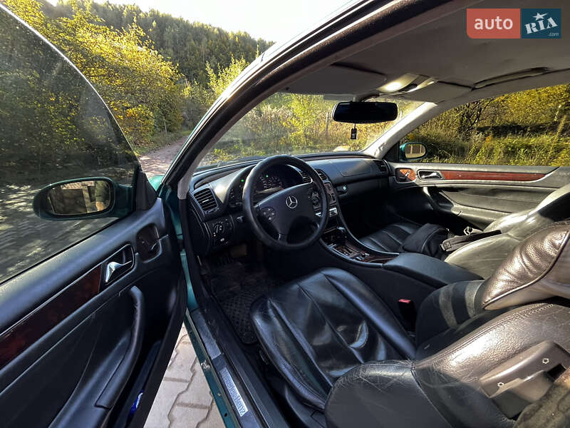 Купе Mercedes-Benz CLK-Class 1999 в Львове
