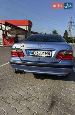 Купе Mercedes-Benz CLK-Class 1997 в 