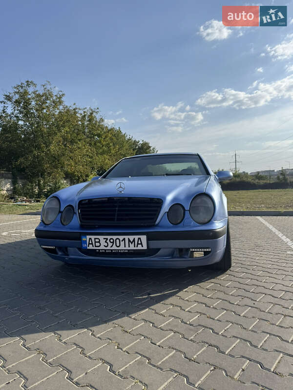 Купе Mercedes-Benz CLK-Class 1997 в 