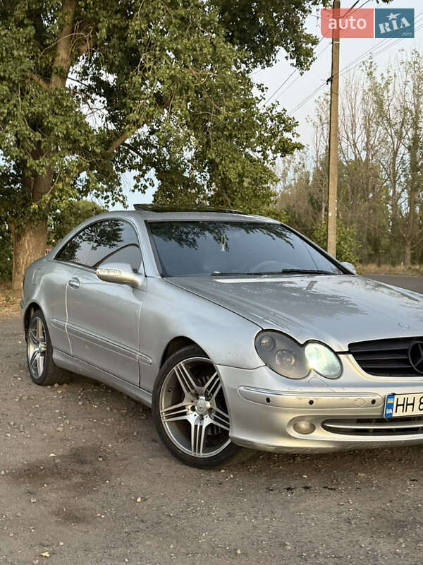 Mercedes-Benz CLK-Class 2004 Mercedes-Benz CLK-Class 2004