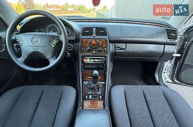 Купе Mercedes-Benz CLK-Class 2000 в 