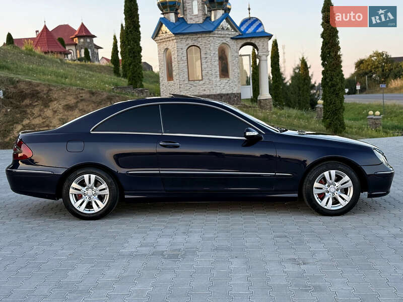 Купе Mercedes-Benz CLK-Class 2002 в Черновцах