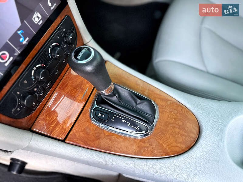 Купе Mercedes-Benz CLK-Class 2002 в Черновцах