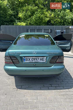 Купе Mercedes-Benz CLK-Class 1998 в 
