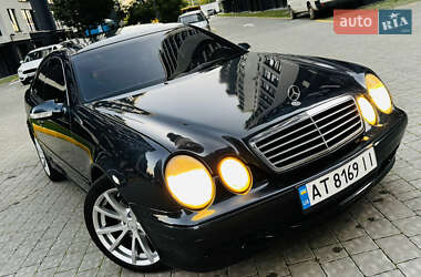 Купе Mercedes-Benz CLK-Class 2001 в 