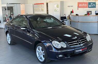 Купе Mercedes-Benz CLK-Class 2008 в 