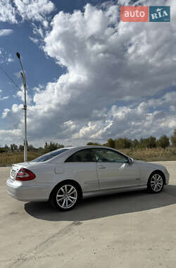 Купе Mercedes-Benz CLK-Class 2002 в 