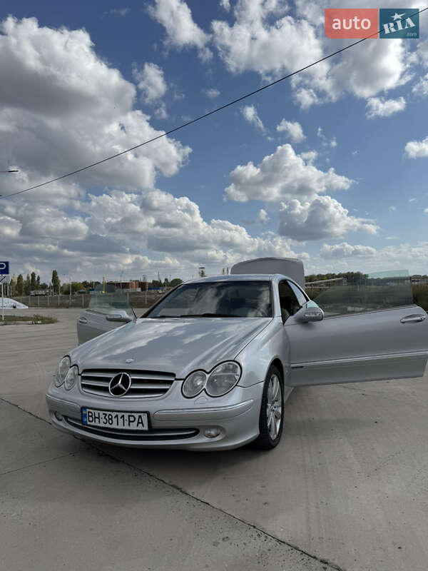 Купе Mercedes-Benz CLK-Class 2002 в Ізмаїлі