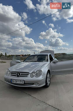 Купе Mercedes-Benz CLK-Class 2002 в 