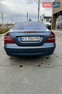 Купе Mercedes-Benz CLK-Class 2003 в 
