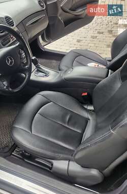 Купе Mercedes-Benz CLK-Class 2004 в 