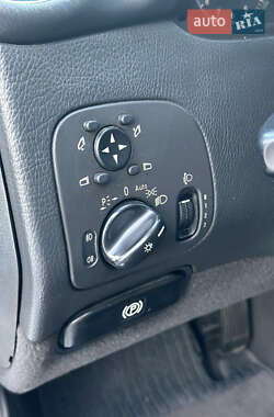 Купе Mercedes-Benz CLK-Class 2003 в 