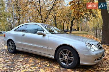 Купе Mercedes-Benz CLK-Class 2002 в 