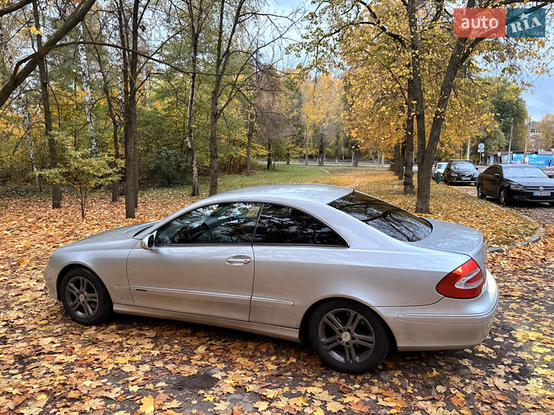 Купе Mercedes-Benz CLK-Class 2002 в Харькове