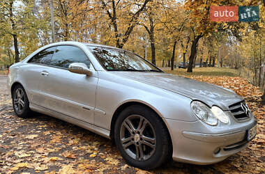 Купе Mercedes-Benz CLK-Class 2002 в 