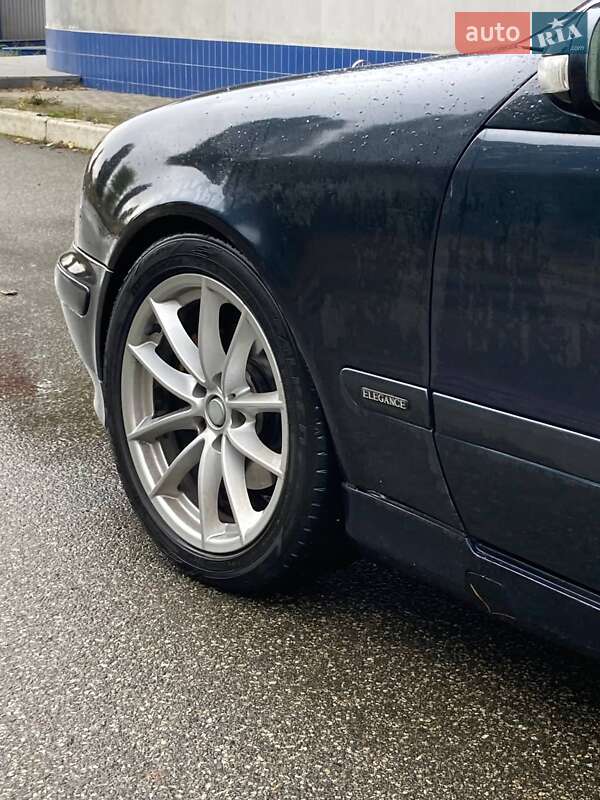 Купе Mercedes-Benz CLK-Class 2000 в Чернигове