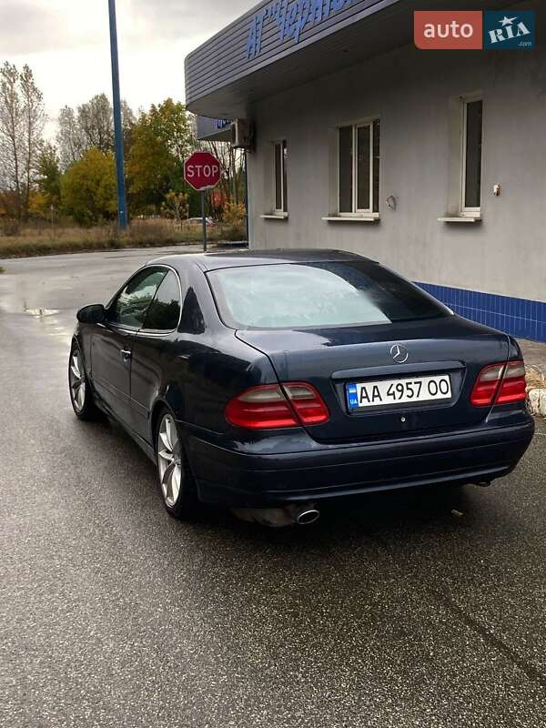Купе Mercedes-Benz CLK-Class 2000 в Чернігові