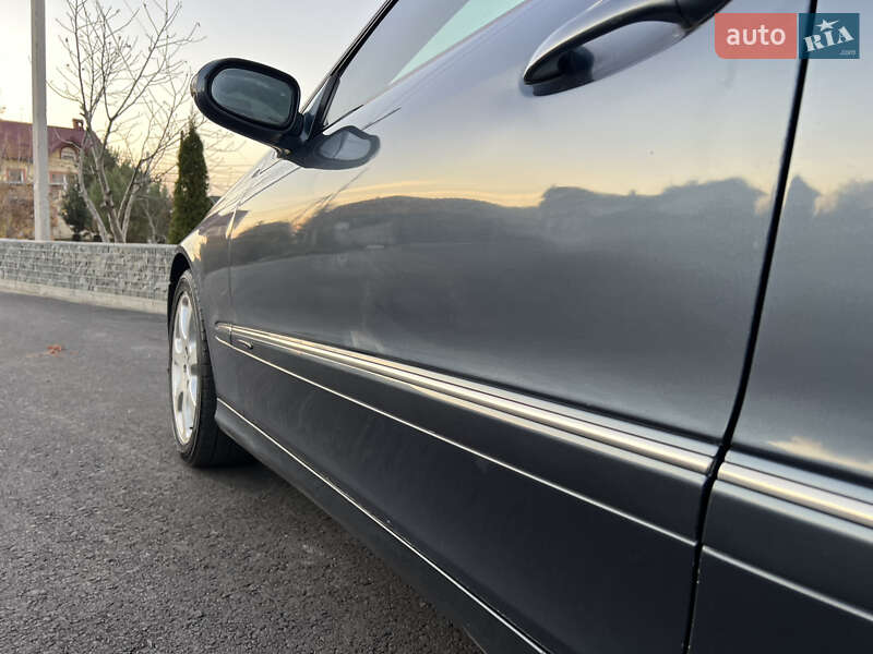 Купе Mercedes-Benz CLK-Class 2002 в Жовкве фото 54 Купе Mercedes-Benz CLK-Class 2002 в Жовкве