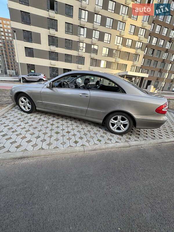 Купе Mercedes-Benz CLK-Class 2004 в Києві фото 4 Купе Mercedes-Benz CLK-Class 2004 в Києві