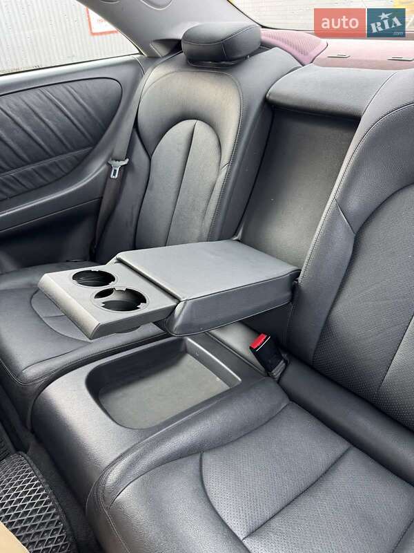 Купе Mercedes-Benz CLK-Class 2004 в Києві фото 14 Купе Mercedes-Benz CLK-Class 2004 в Києві