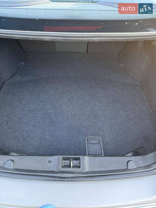 Купе Mercedes-Benz CLK-Class 2004 в Києві фото 18 Купе Mercedes-Benz CLK-Class 2004 в Києві