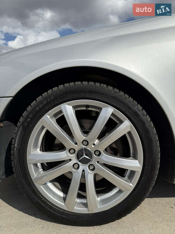 Купе Mercedes-Benz CLK-Class 2002 в Ізмаїлі фото 12 Купе Mercedes-Benz CLK-Class 2002 в Ізмаїлі