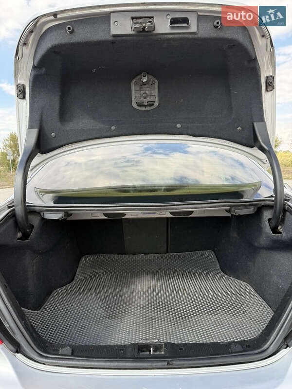 Купе Mercedes-Benz CLK-Class 2002 в Ізмаїлі фото 36 Купе Mercedes-Benz CLK-Class 2002 в Ізмаїлі