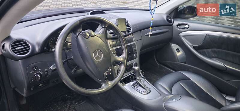 Кабріолет Mercedes-Benz CLK-Class 2004 в Львові фото 18 Кабріолет Mercedes-Benz CLK-Class 2004 в Львові