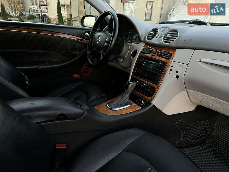 Купе Mercedes-Benz CLK-Class 2002 в Львові