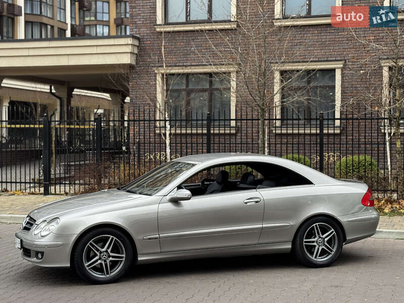 Купе Mercedes-Benz CLK-Class 2006 в Києві