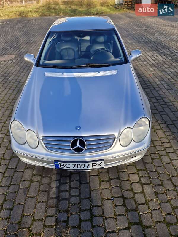 Купе Mercedes-Benz CLK-Class 2002 в Львове